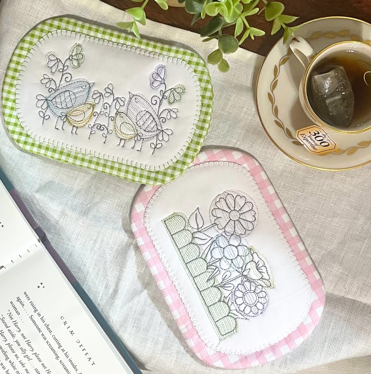 Cottage Garden Embroidered Mug Rug – Purple Gingham