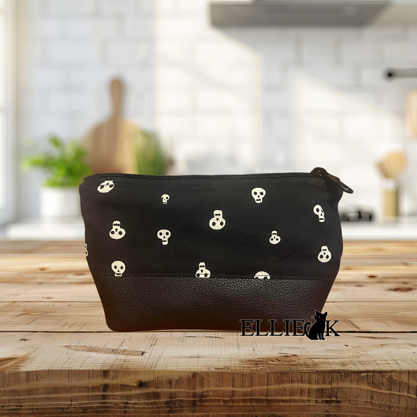 Black & Bone Snack Bag