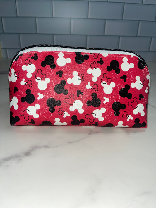 Mouse About Town Zip & Go Bag
