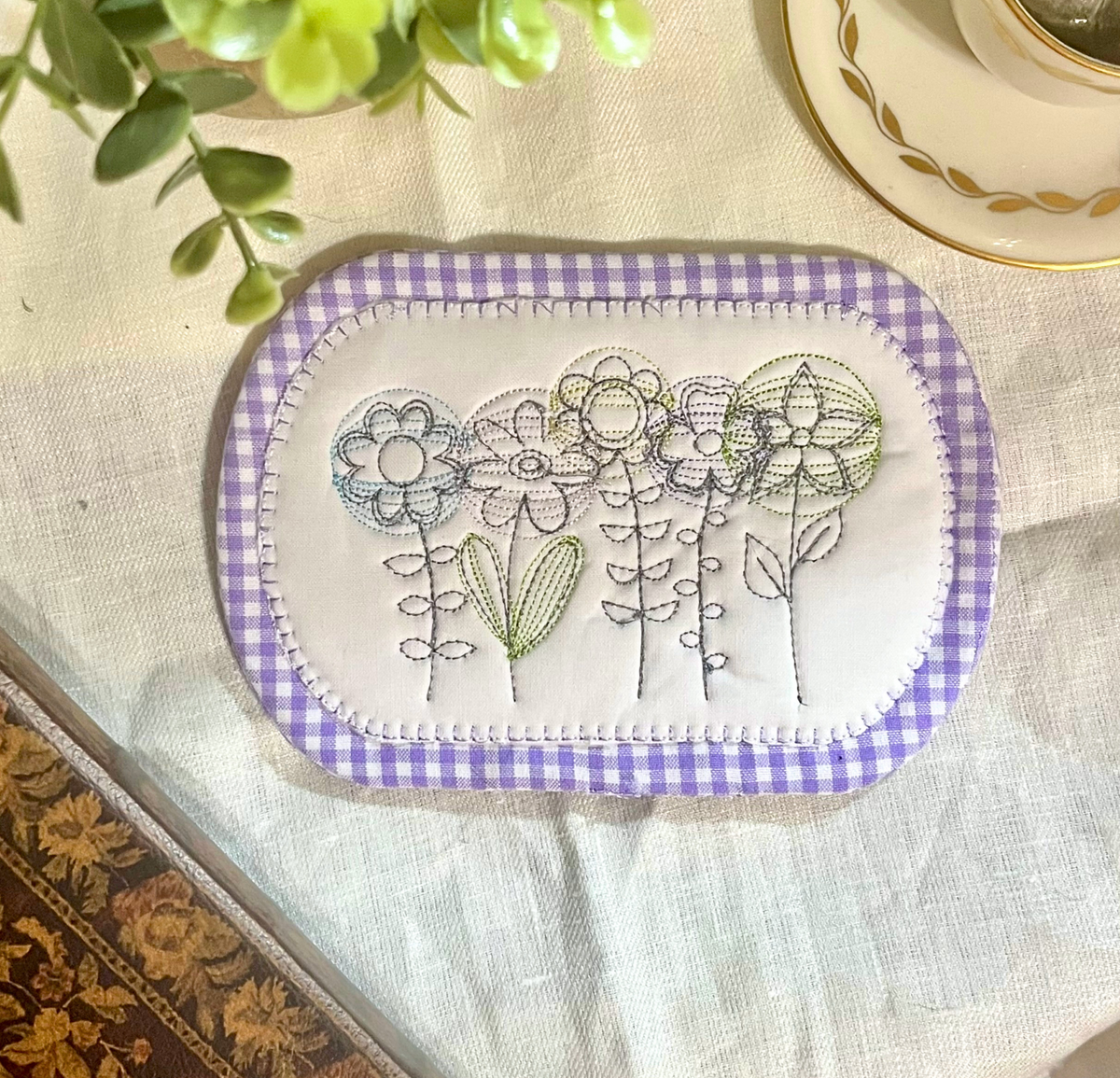 Cottage Garden Embroidered Mug Rug – Purple Gingham